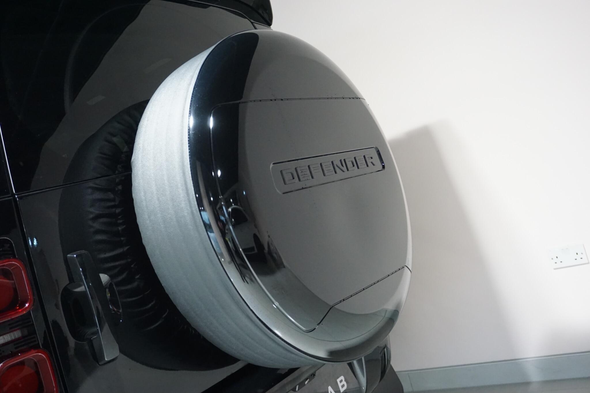 Land Rover Defender 110 2.0 P400e 15.4kWh XS Edition SUV 5dr Petrol Plug-in Hybrid Auto 4WD Euro 6 (s/s) (404 ps)